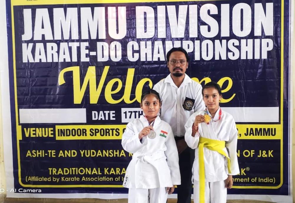 Traditional karate do Association of Jammu and Kashmir organised a *Jammu Divisional karate-Do Championship* in J&K sports council stadium Bhagwati Nagar Jammu on *17th. 2024-25* .
