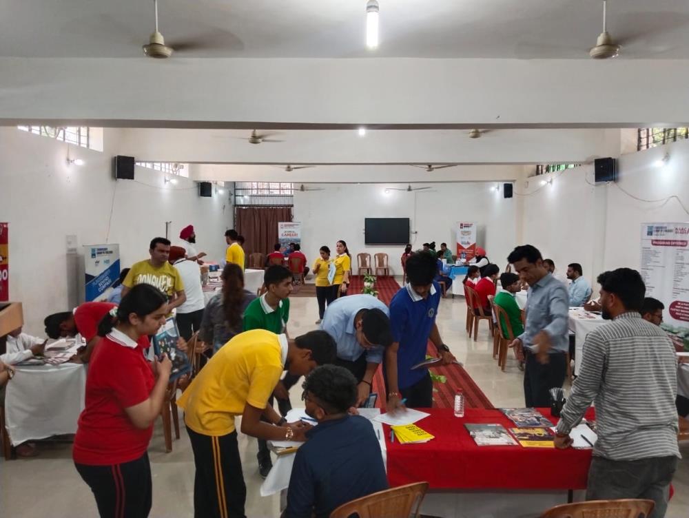UNIVERSITY FAIR AT DBN AMARVILLA