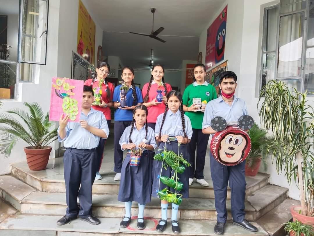 Save Earth Campaign in Collaboration with Kitaab and Kalam Foundatio