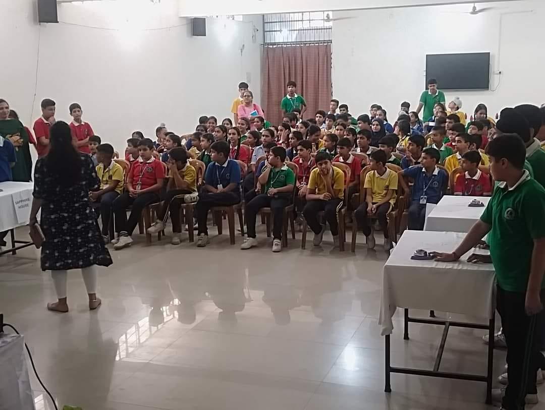 *Inter house Quiz competition* On the theme *Ek Bharat Shreshth Bharat*
