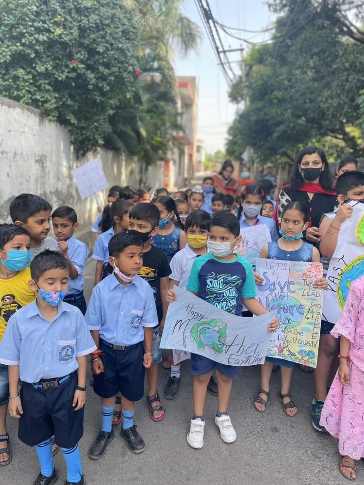 Earth Day Rally by Kindergarten Students