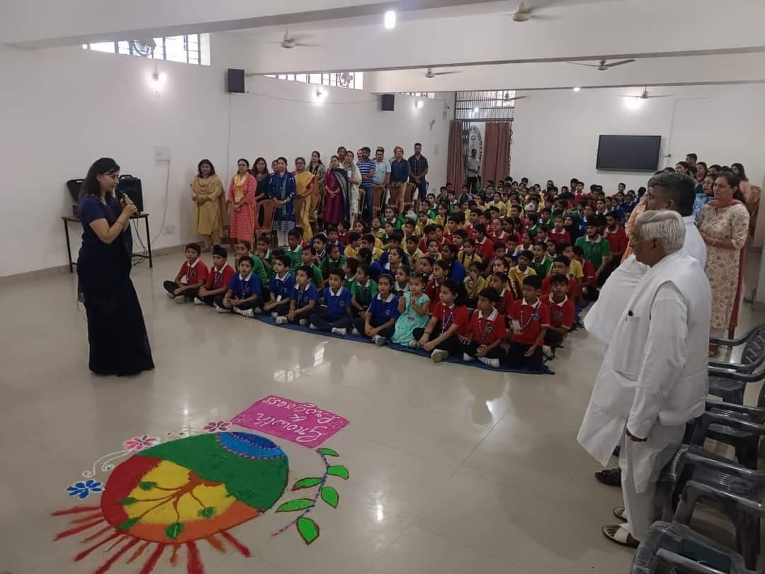 DBN Amarvilla Celebrated 62nd Foundation Day with Grandeur and Enthusiasm