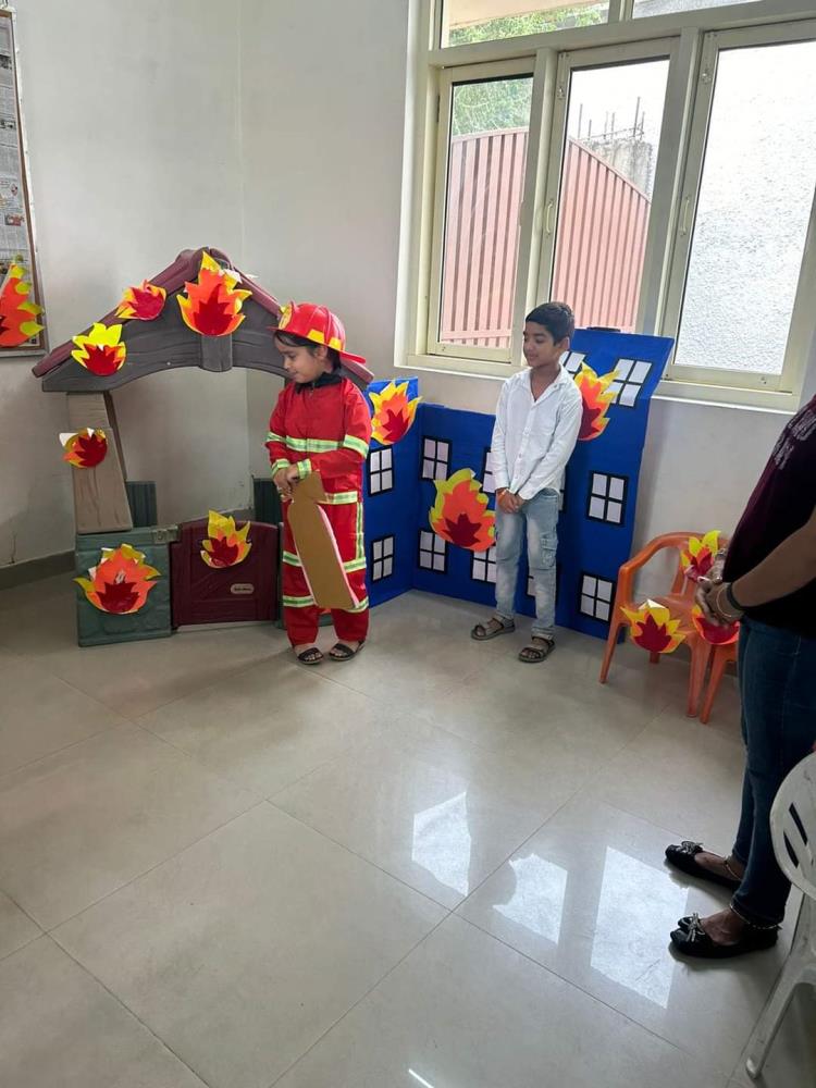 DBN Amarvilla celebrated Community Helper’s day on 27th September 2024, Friday in school premises.
