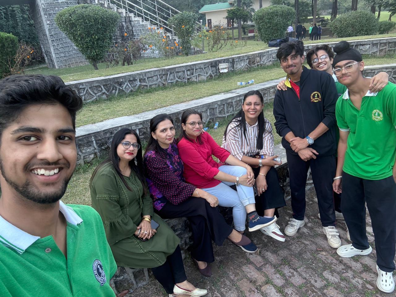 PICNIC AT TAJ VIVANTA KARTA FOR CLASS 8TH TO 12TH